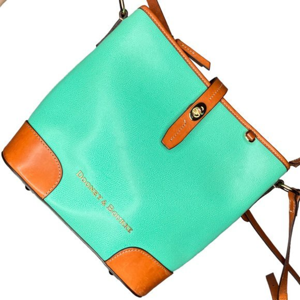 Dooney & Bourke Spearmint Pebble Leather Turn Locket Pocket Bucket Bag Purse